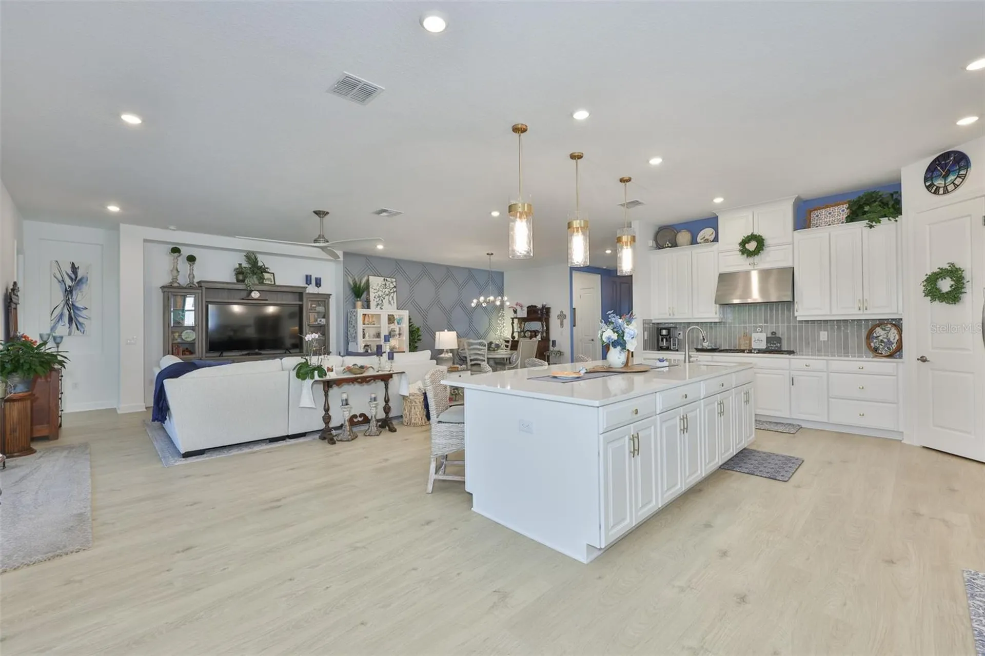 5512 Caserta Court Palmetto FL 34221