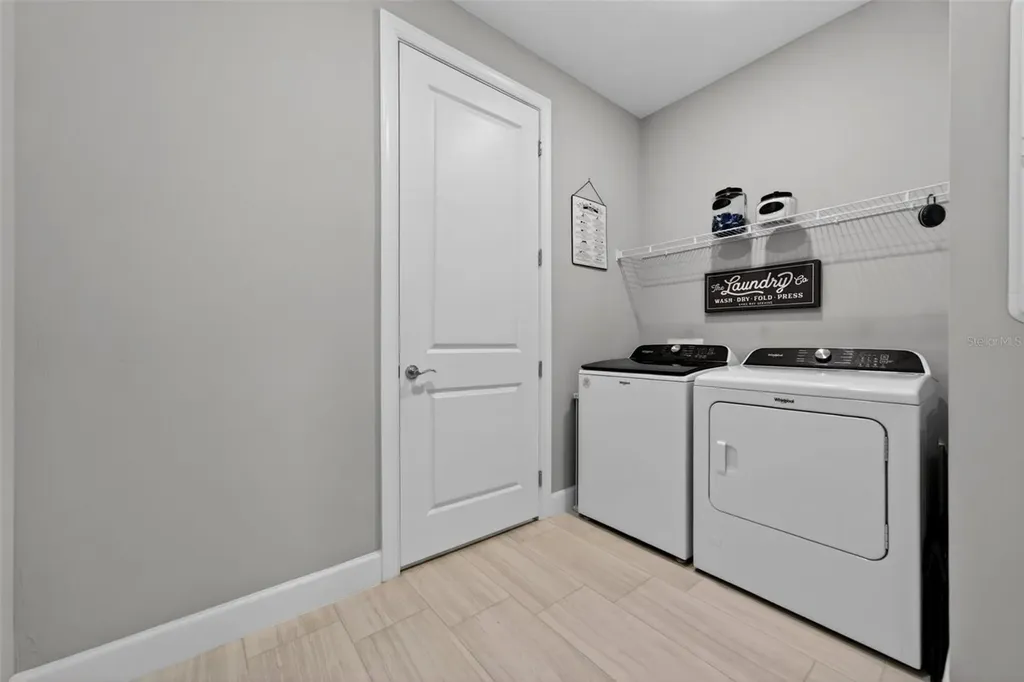 10060 Coral Shore Drive Englewood FL 34223