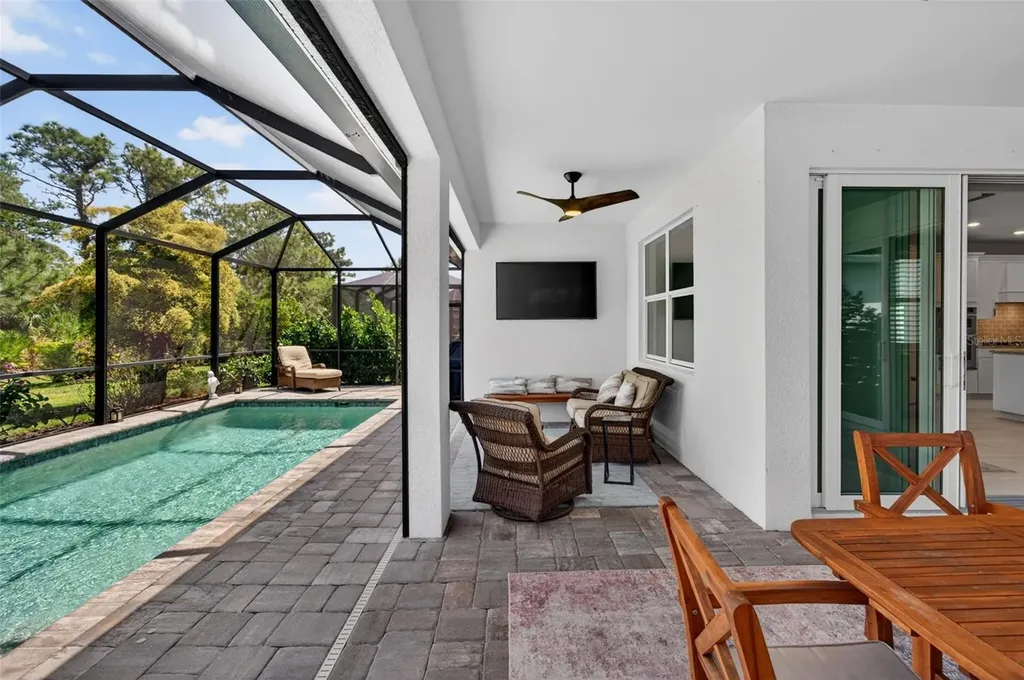 10060 Coral Shore Drive Englewood FL 34223