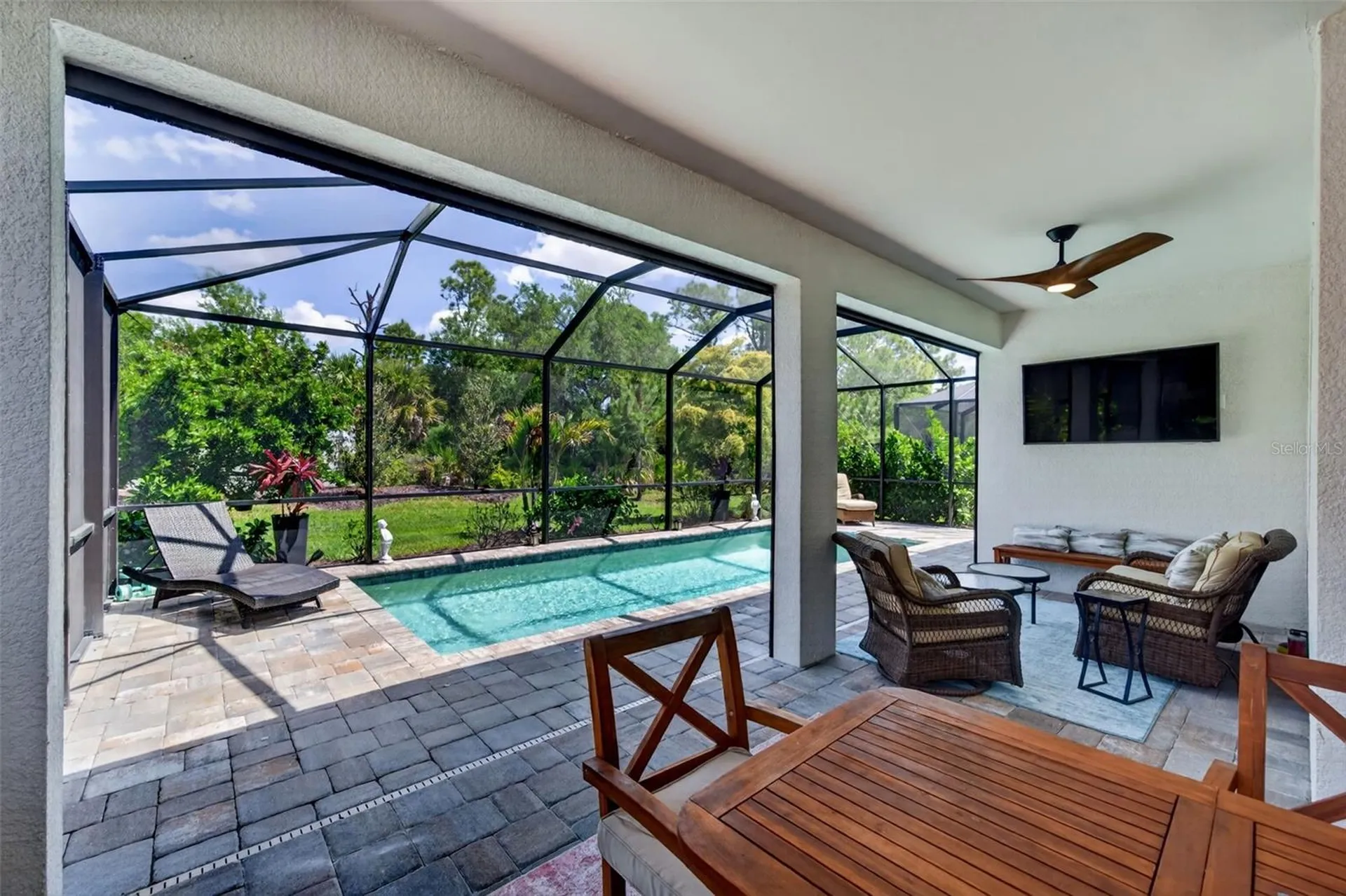 10060 Coral Shore Drive Englewood FL 34223