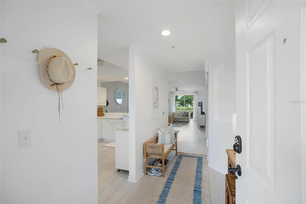 5290 Hyland Hills Avenue Sarasota FL 34241