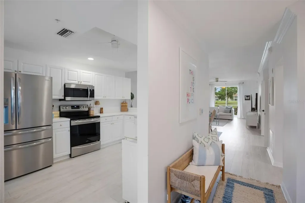 5290 Hyland Hills Avenue Sarasota FL 34241