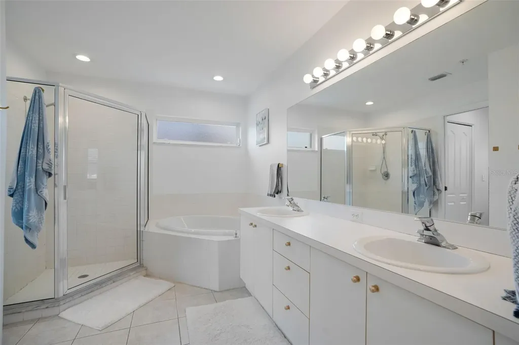 5290 Hyland Hills Avenue Sarasota FL 34241
