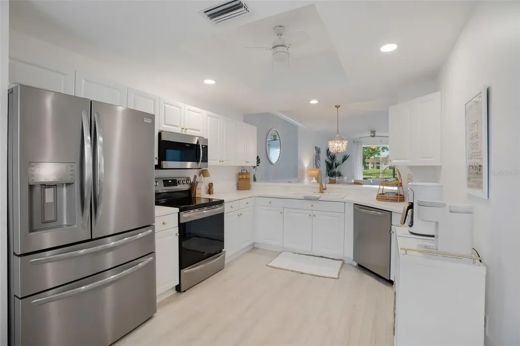 5290 Hyland Hills Avenue Sarasota FL 34241