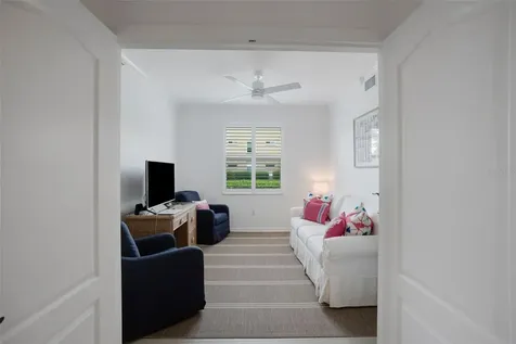 5290 Hyland Hills Avenue Sarasota FL 34241