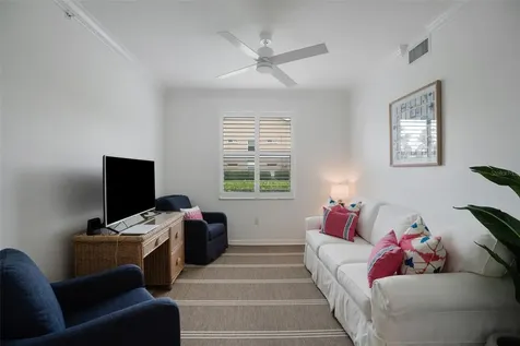5290 Hyland Hills Avenue Sarasota FL 34241