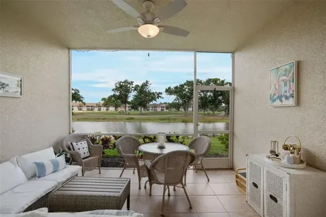 5290 Hyland Hills Avenue Sarasota FL 34241