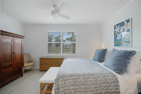 5290 Hyland Hills Avenue Sarasota FL 34241