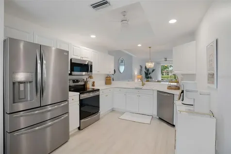 5290 Hyland Hills Avenue Sarasota FL 34241