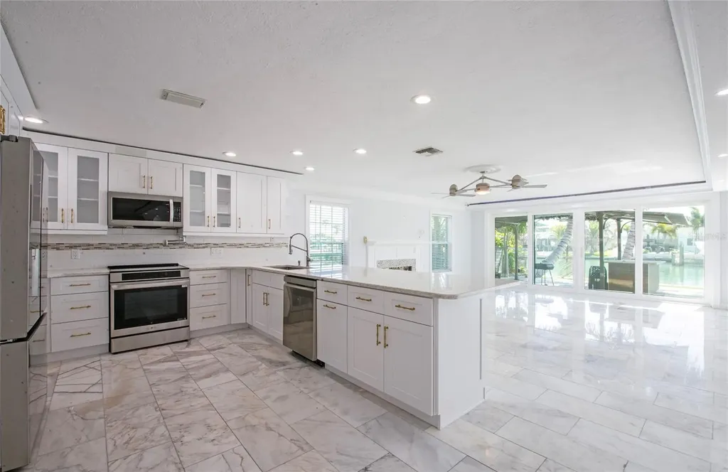 551 Crystal Drive Madeira Beach FL 33708