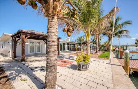 551 Crystal Drive Madeira Beach FL 33708