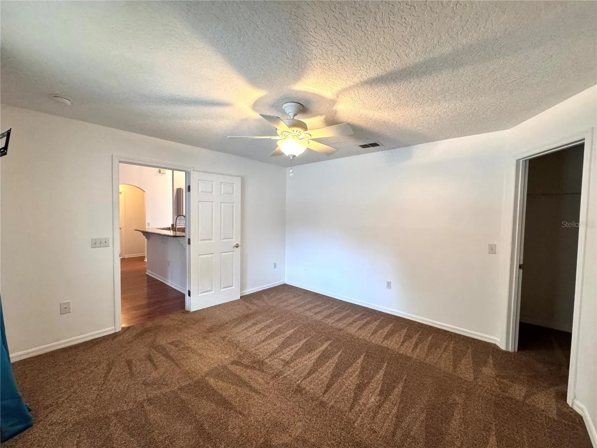 205 Paradise Woods Place Davenport FL 33896