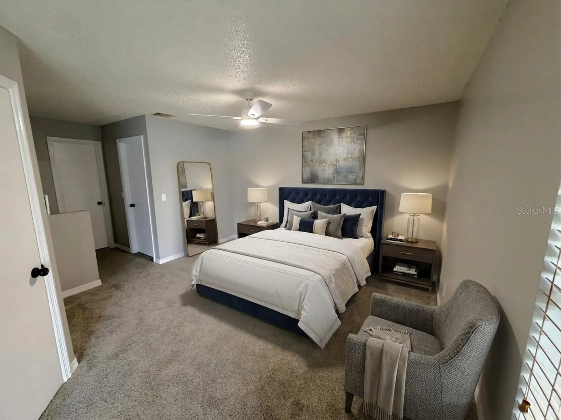 50 Lakepointe Circle Kissimmee FL 34743