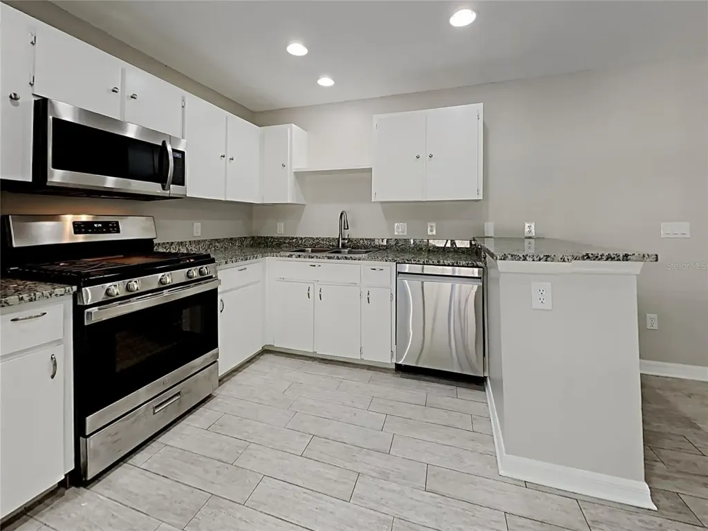 2473 Sagemont Drive Brandon FL 33511