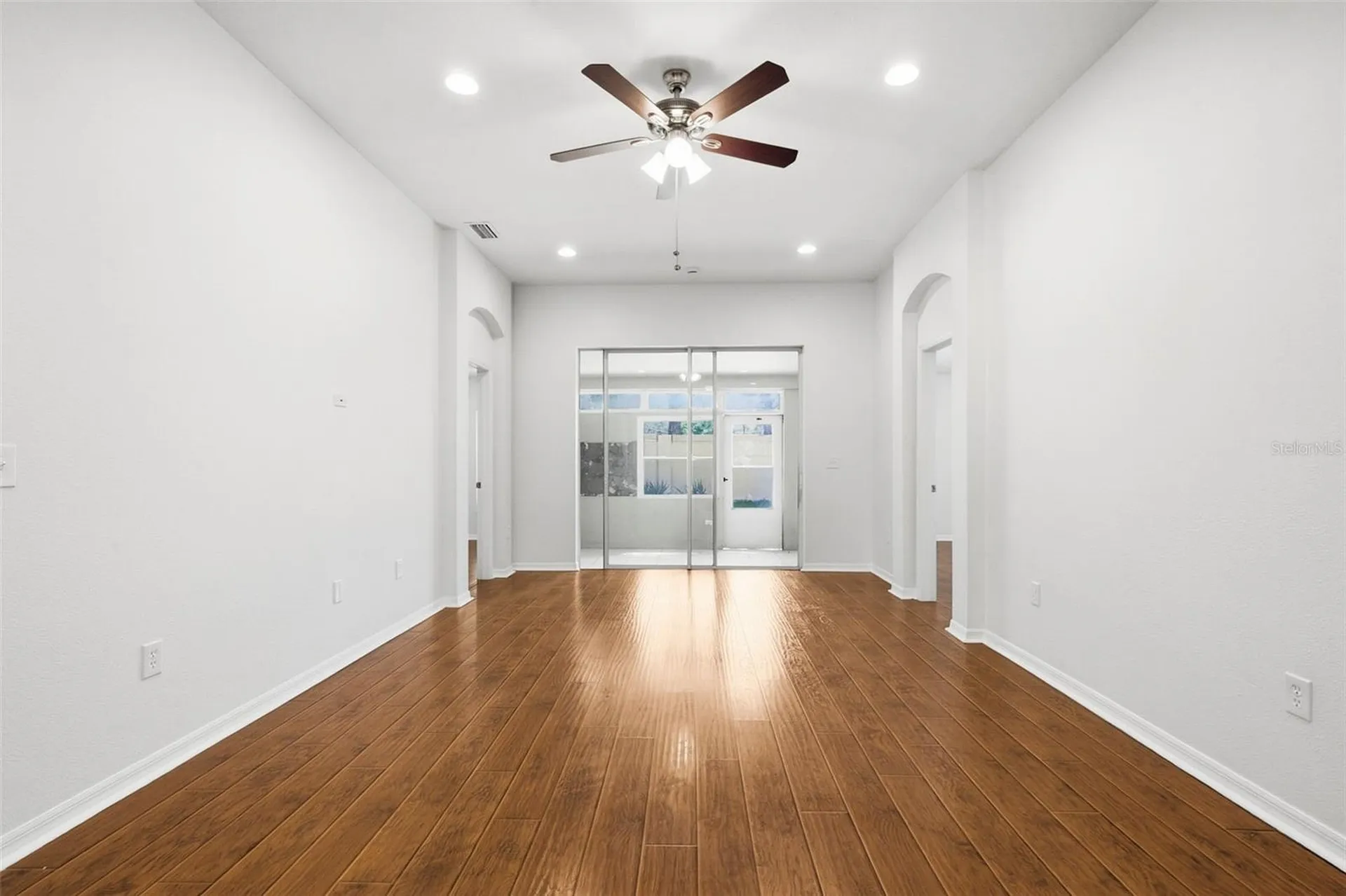 15511 Montilla Loop Tampa FL 33625