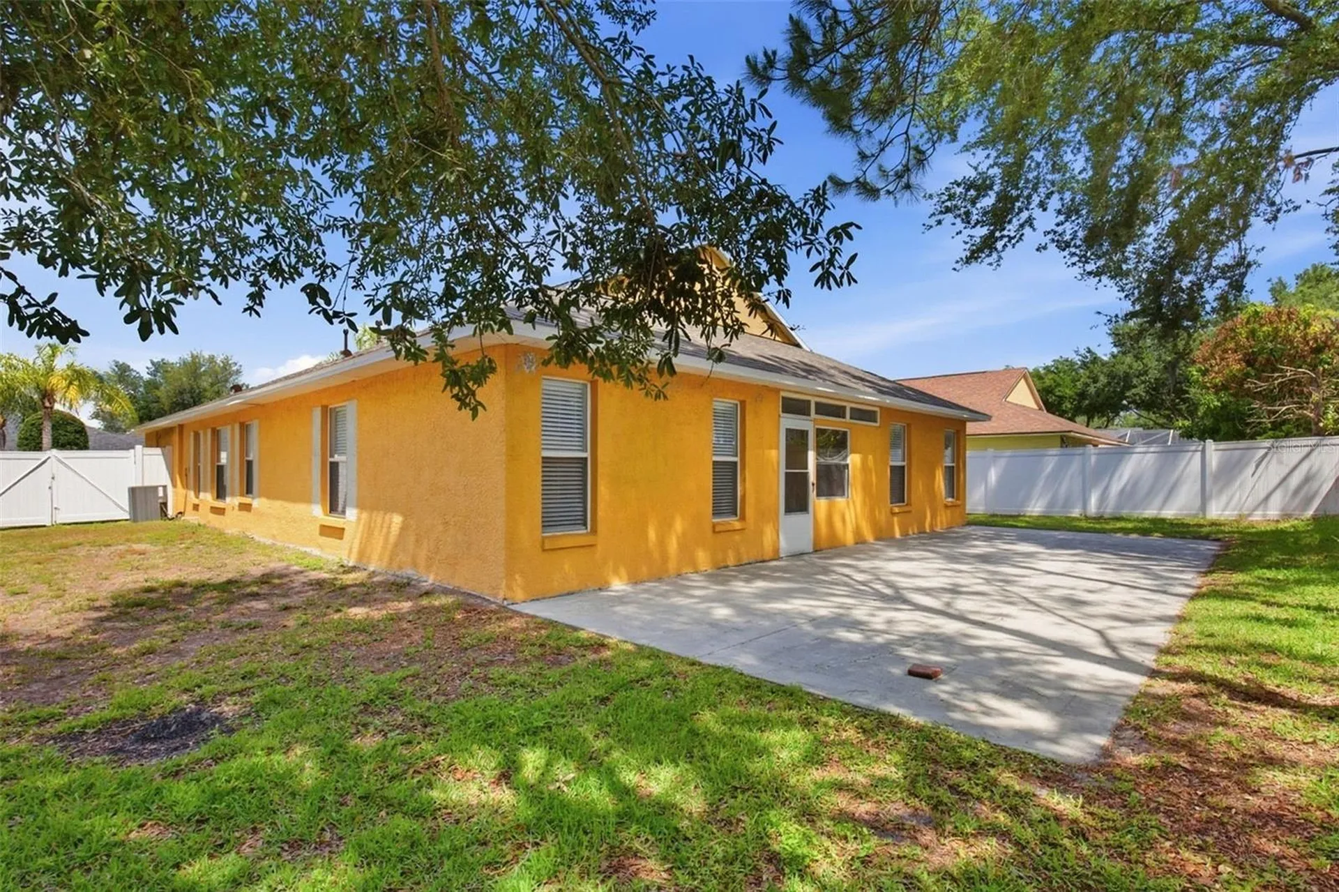 15511 Montilla Loop Tampa FL 33625