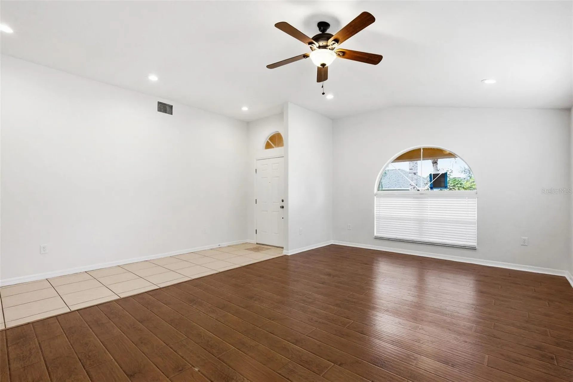 15511 Montilla Loop Tampa FL 33625