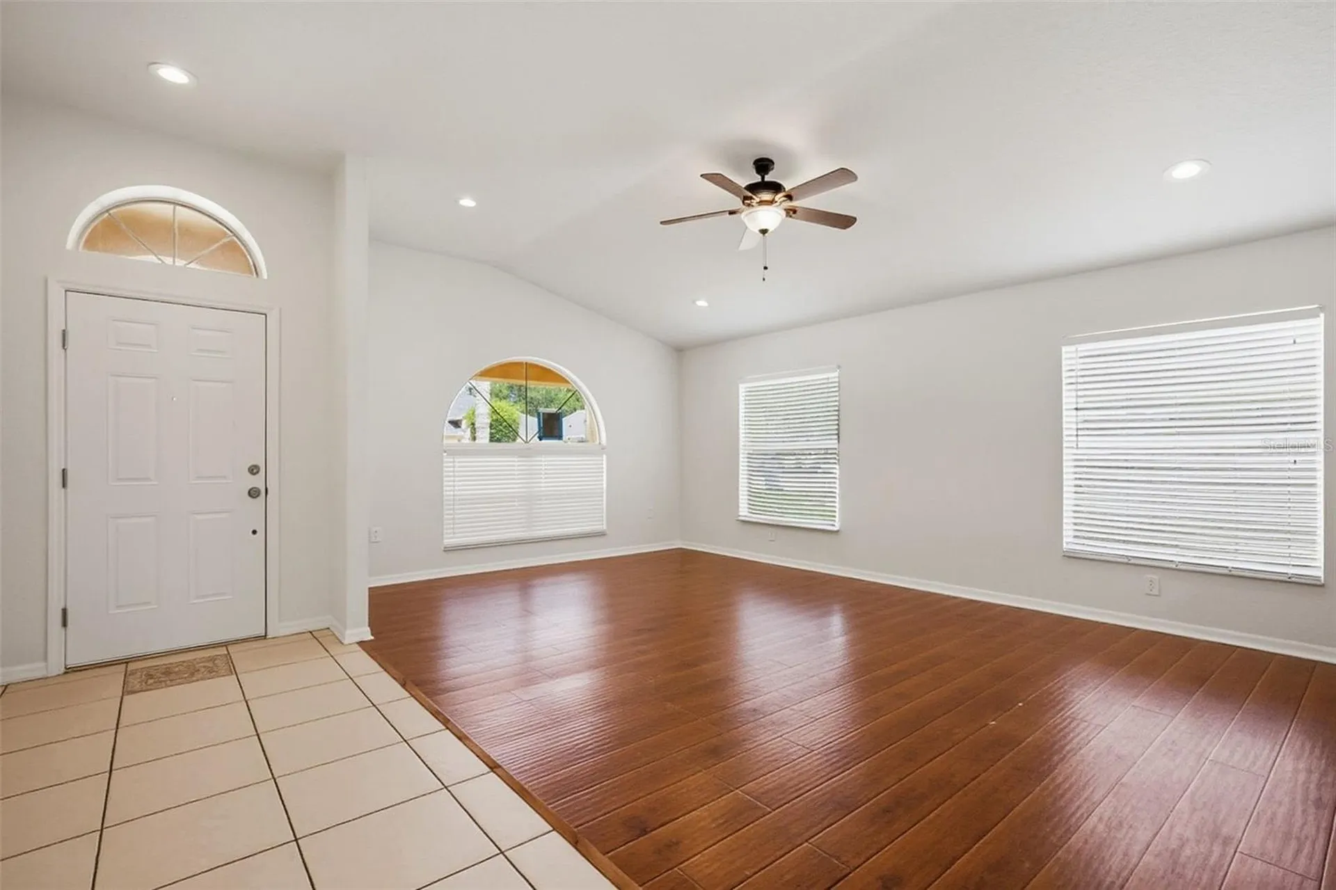 15511 Montilla Loop Tampa FL 33625