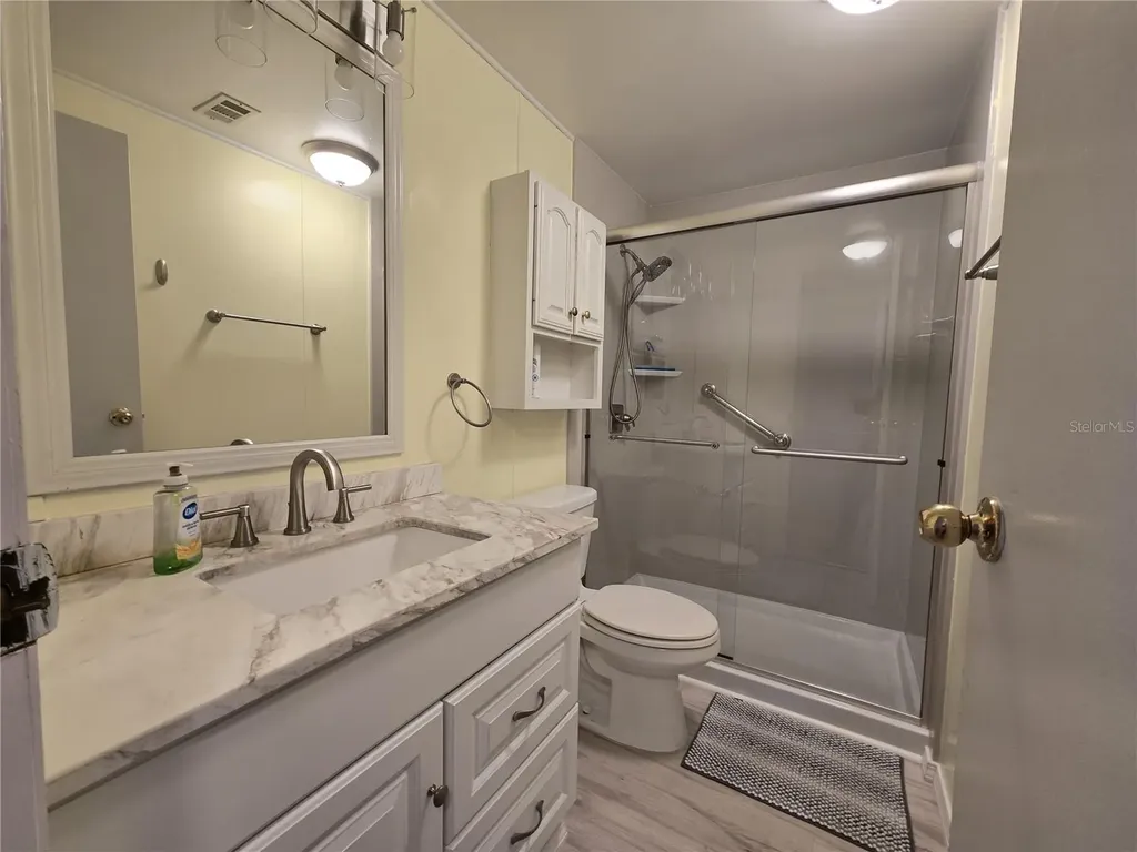 4122 Greenbluff Road Zellwood FL 32798