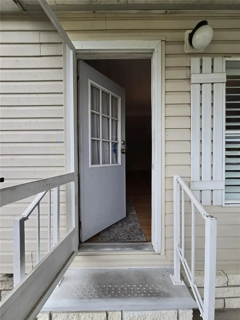 4122 Greenbluff Road Zellwood FL 32798