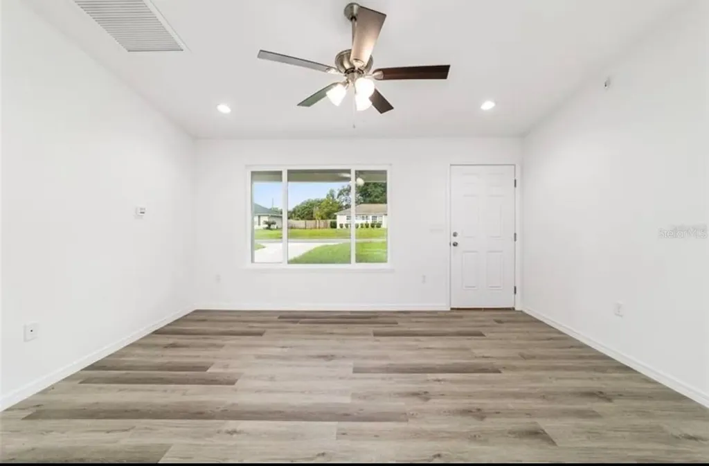 691 NE 130th Court Silver Springs FL 34488
