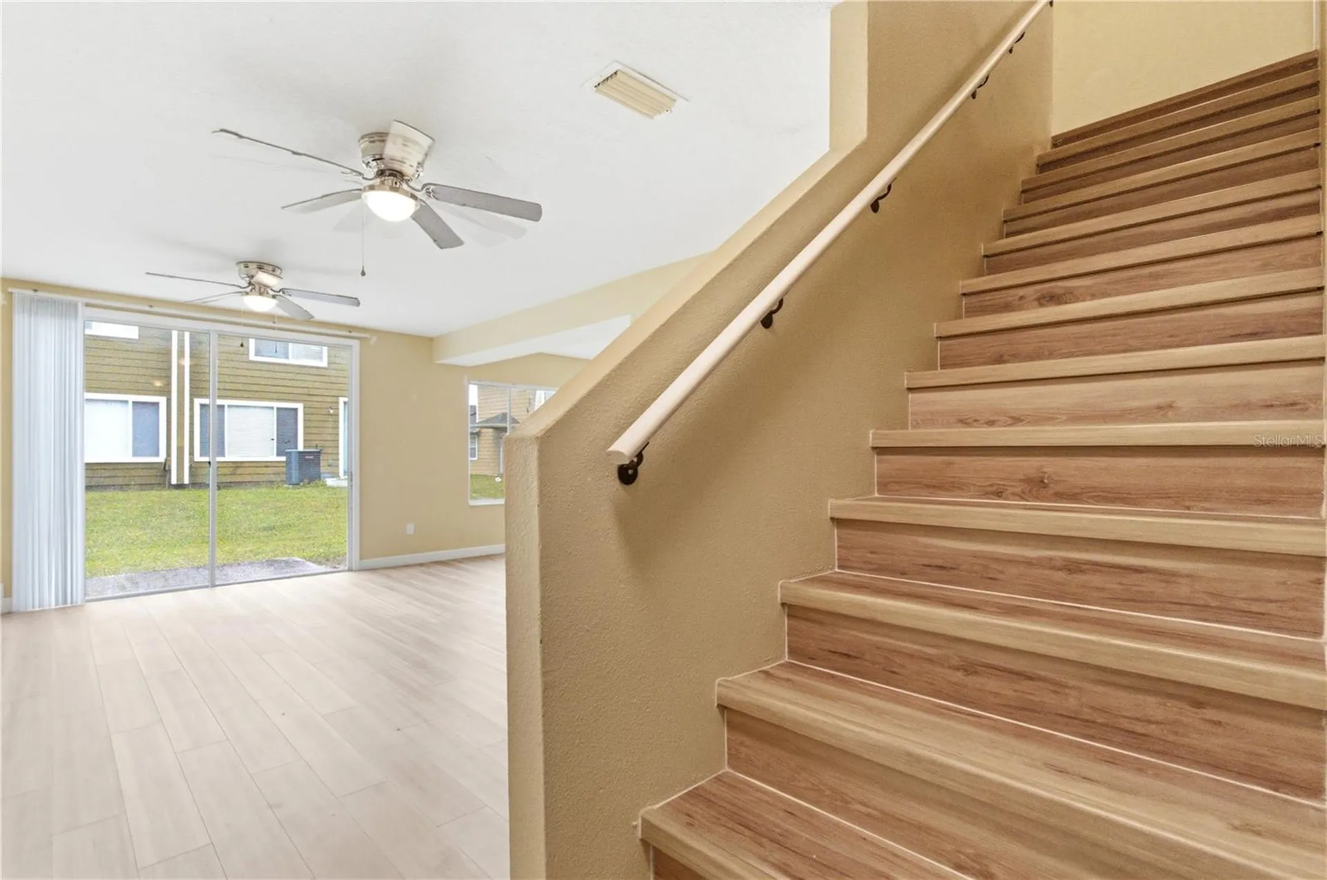 623 Coconut Palm Way Davenport FL 33897