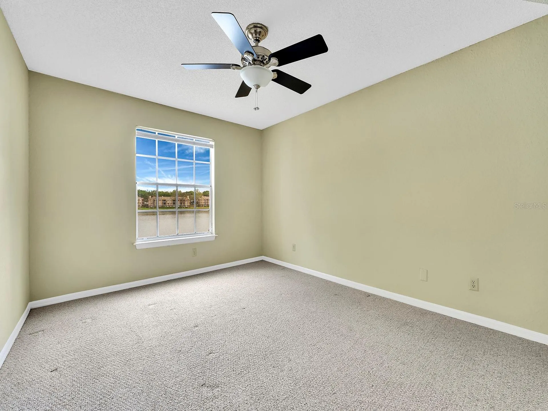 1081 S Hiawassee Road Orlando FL 32835