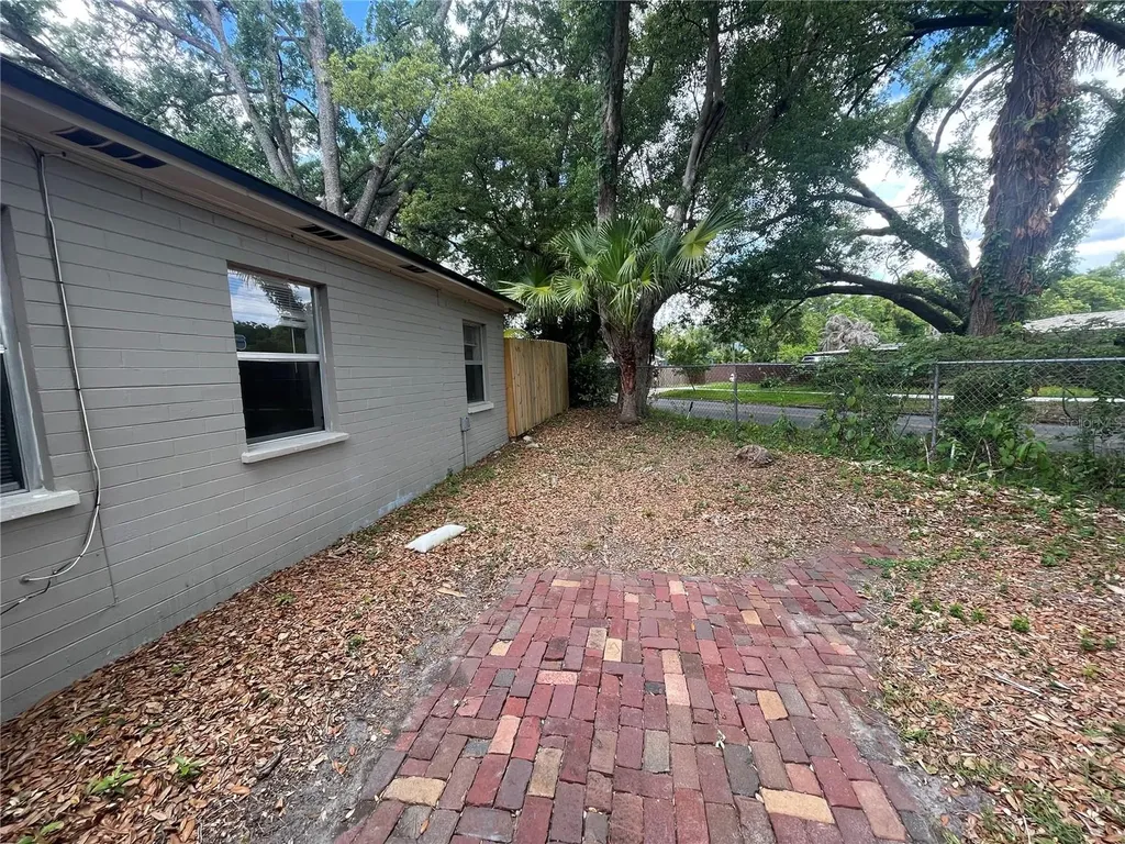1921 Stanley Street Orlando FL 32803