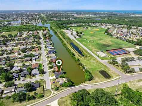 2713 San Luis Road Holiday FL 34691