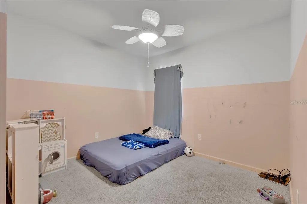 941 Century Avenue SE Palm Bay FL 32909