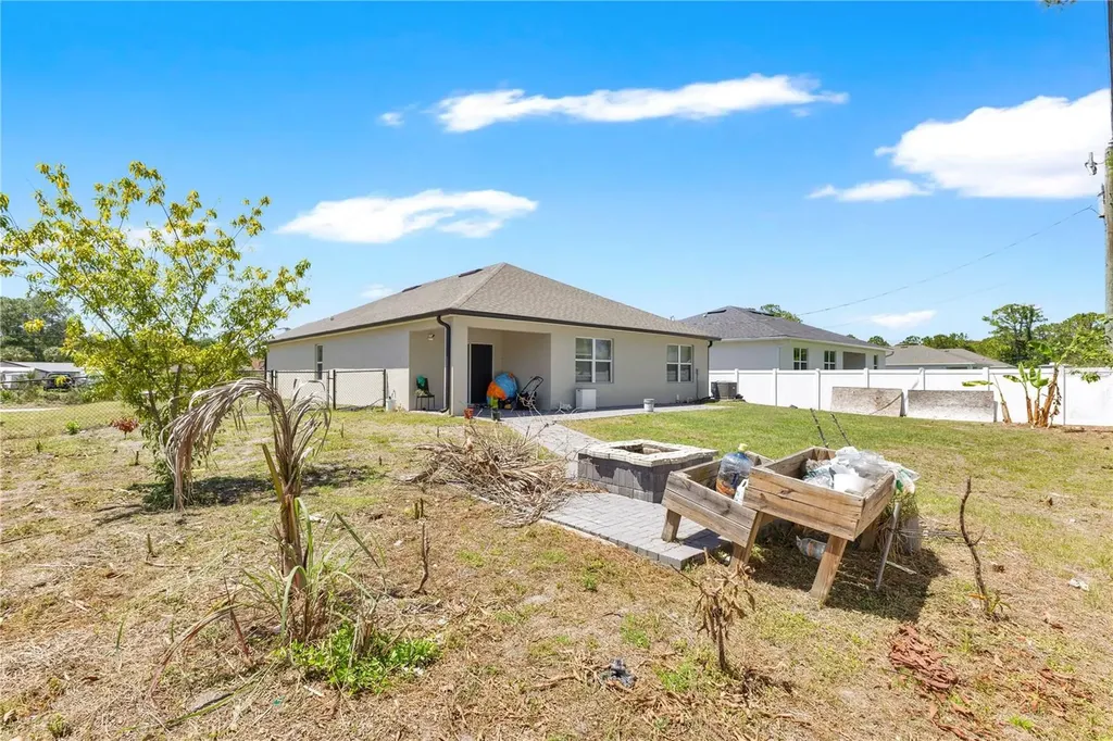 941 Century Avenue SE Palm Bay FL 32909