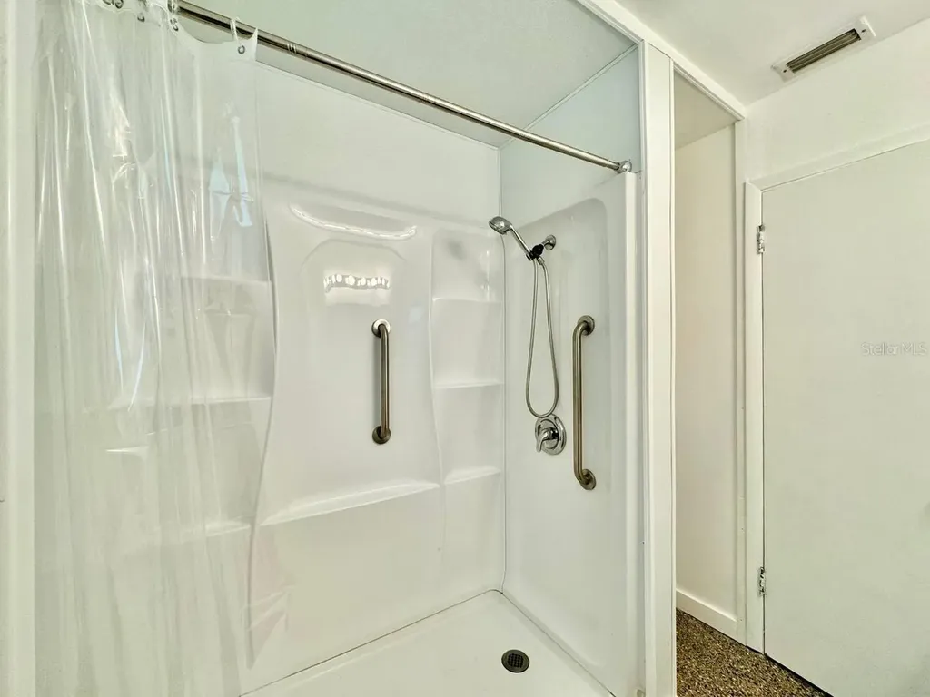 10932 104th Avenue Largo FL 33778