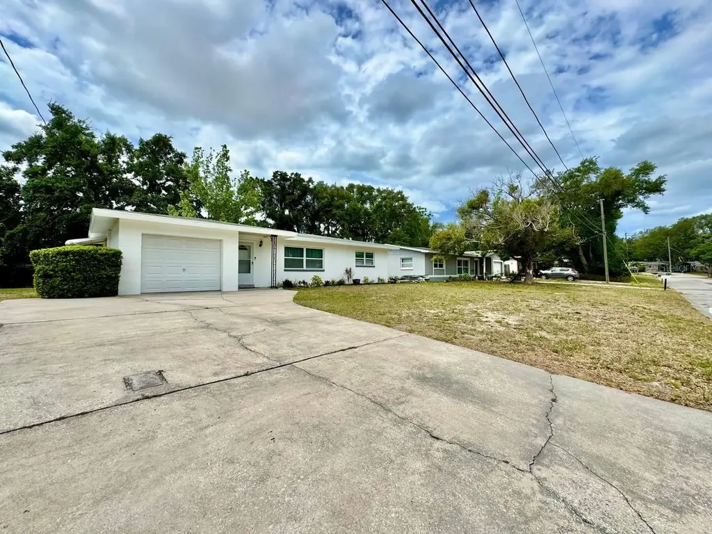 10932 104th Avenue Largo FL 33778