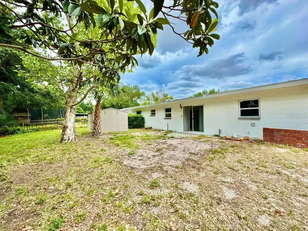 10932 104th Avenue Largo FL 33778