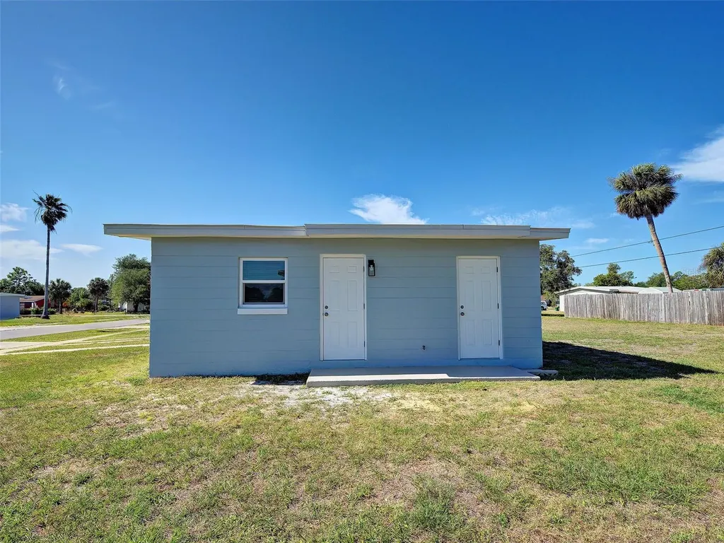 2345 Ednor Street Port Charlotte FL 33952