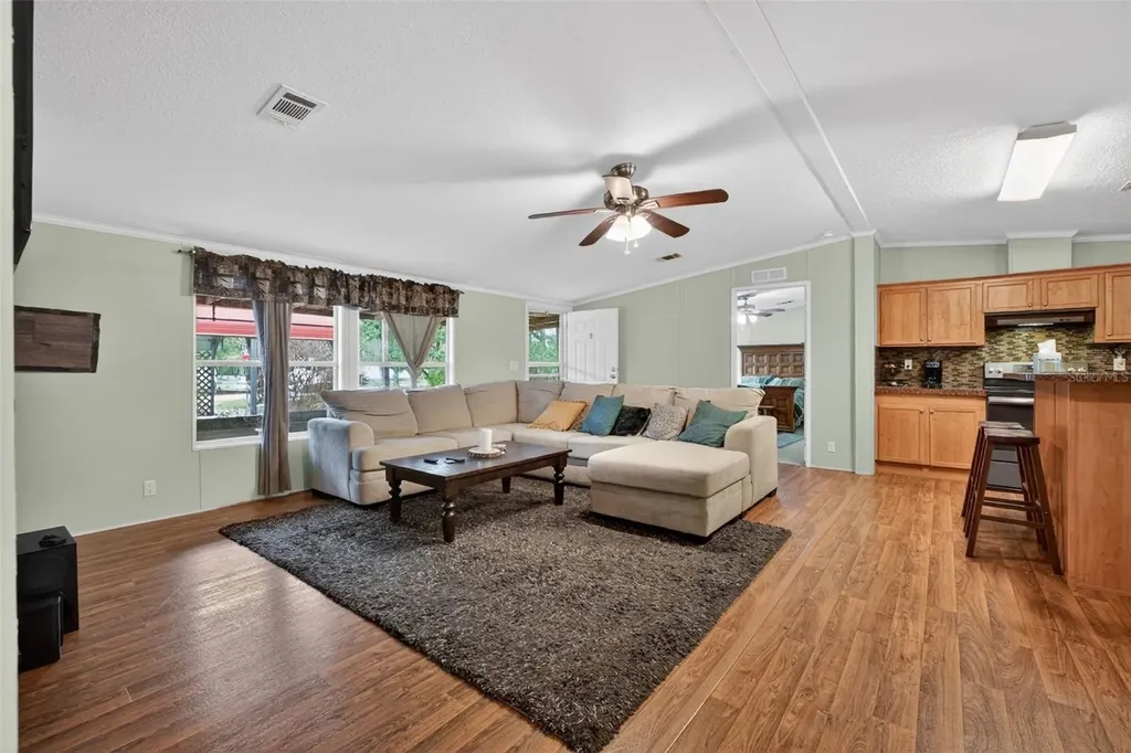 163 West Street Oak Hill FL 32759