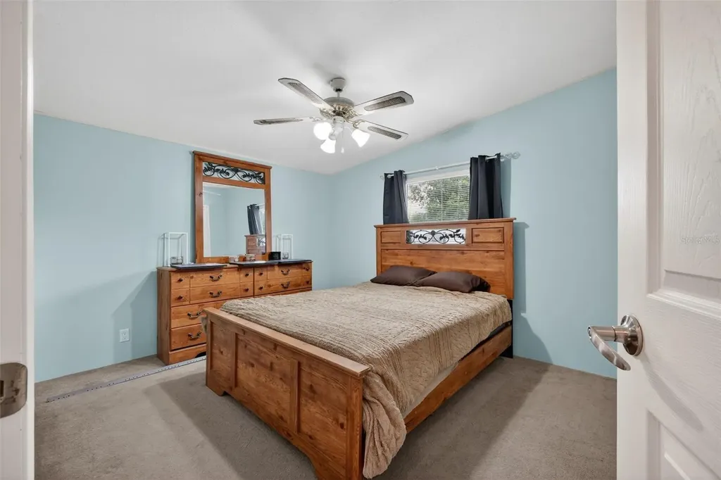 163 West Street Oak Hill FL 32759