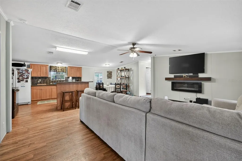 163 West Street Oak Hill FL 32759
