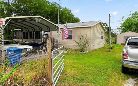 163 West Street Oak Hill FL 32759