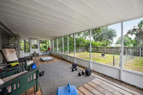 163 West Street Oak Hill FL 32759