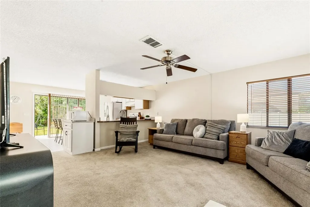 8 Lladd Court Palm Coast FL 32164