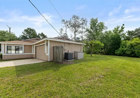 8 Lladd Court Palm Coast FL 32164