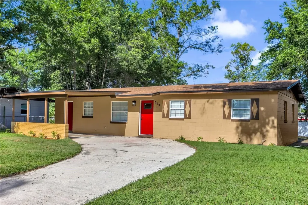 313 Salina Drive Altamonte Springs FL 32701