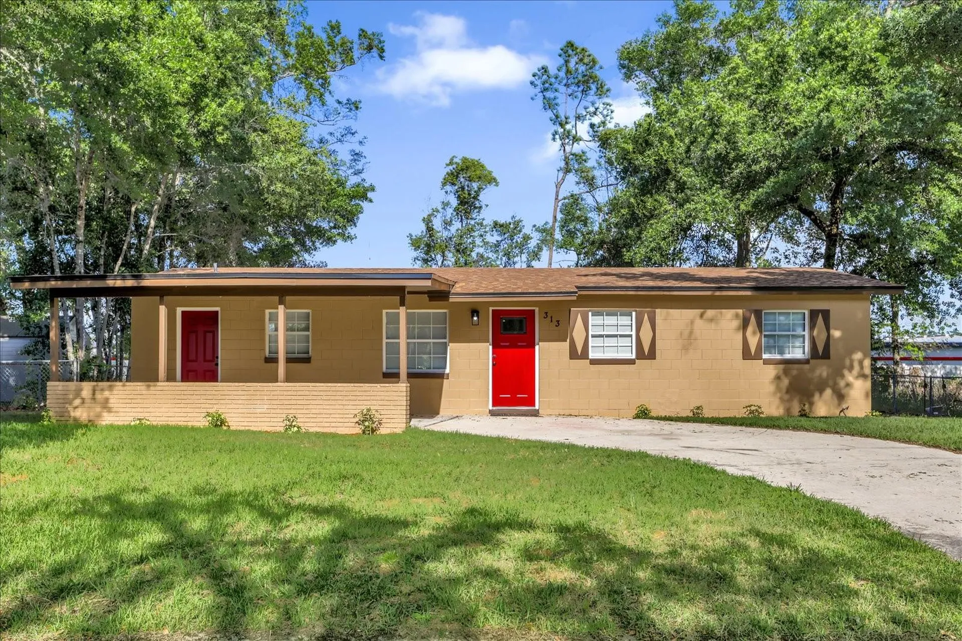 313 Salina Drive Altamonte Springs FL 32701