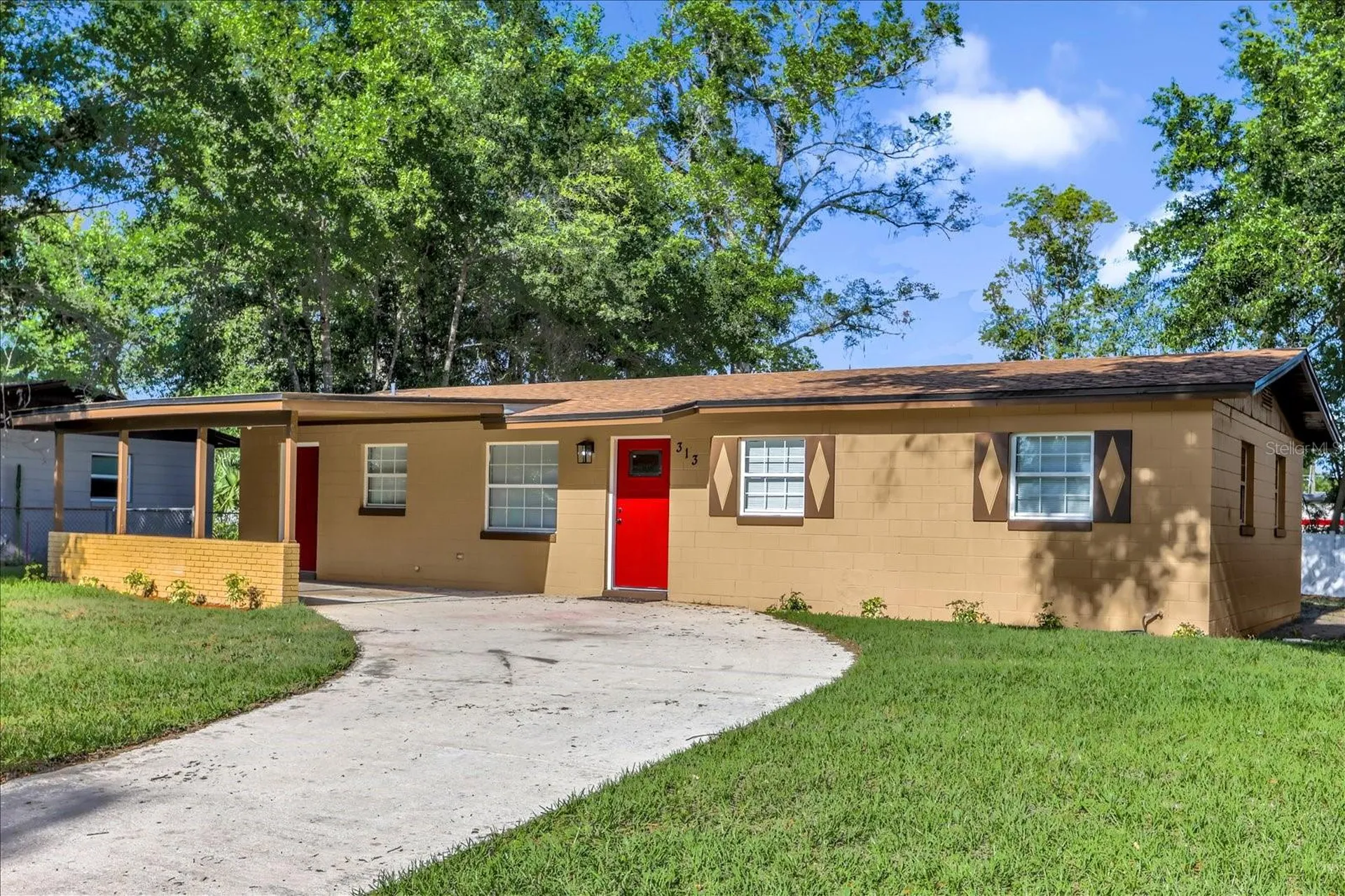 313 Salina Drive Altamonte Springs FL 32701