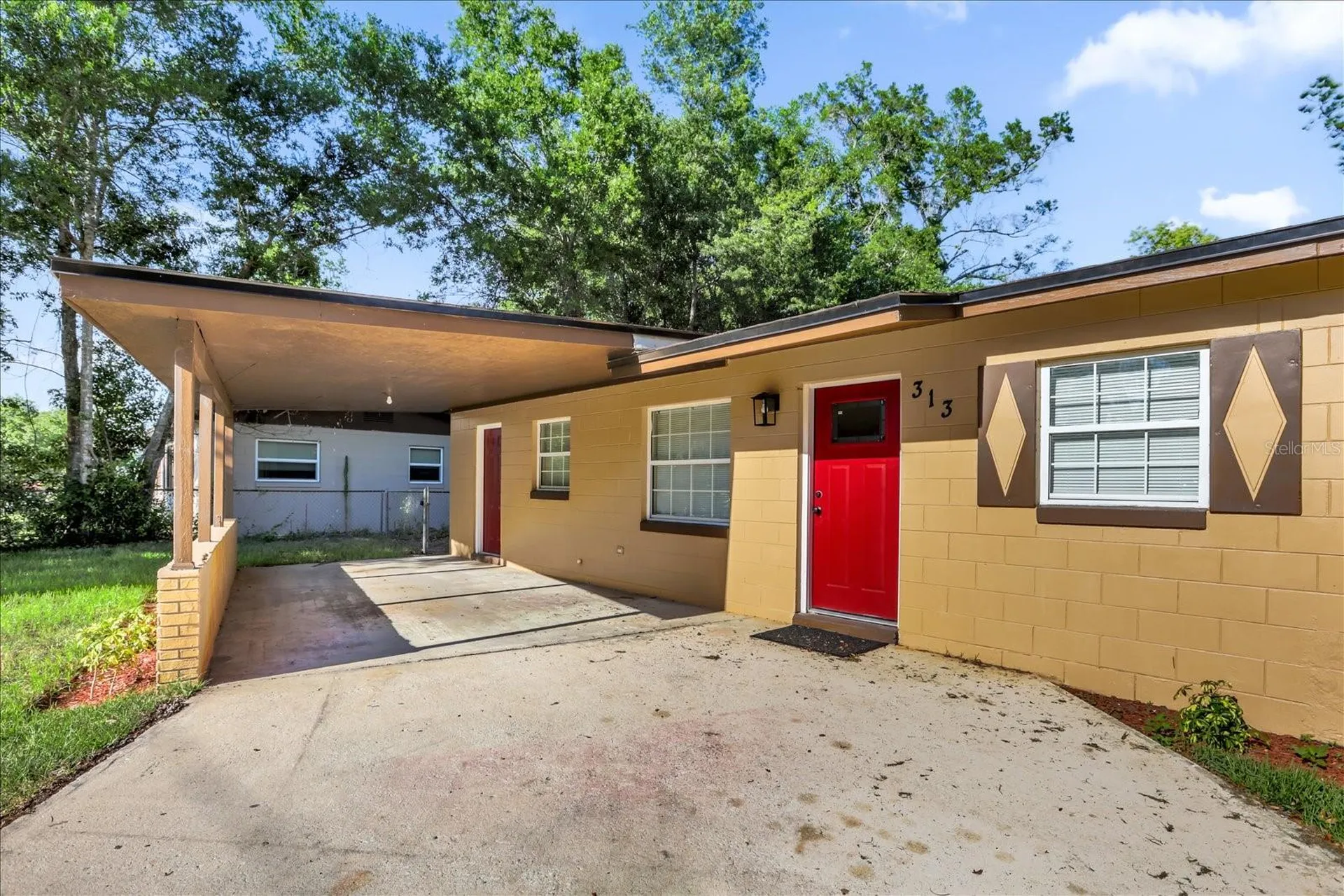 313 Salina Drive Altamonte Springs FL 32701