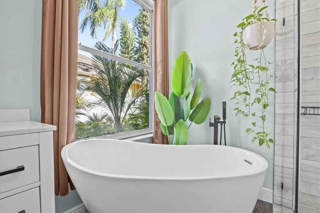 460 Denise Street Tarpon Springs FL 34689