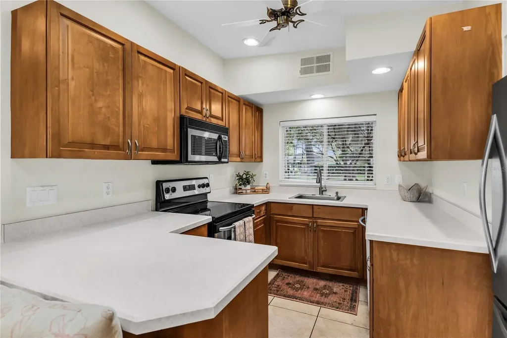 2231 Homewood Drive Belle Isle FL 32809