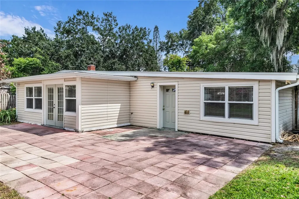 2231 Homewood Drive Belle Isle FL 32809