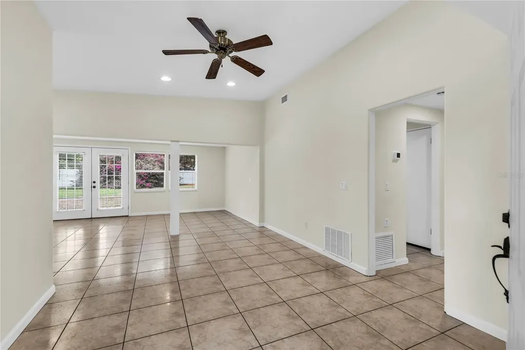 2231 Homewood Drive Belle Isle FL 32809